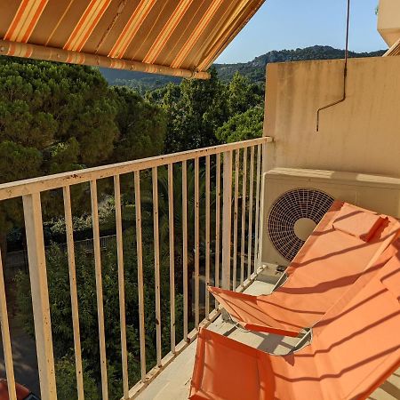 Superbe T2 Proche Des Plages Et Des Commerces Hyères Exterior foto