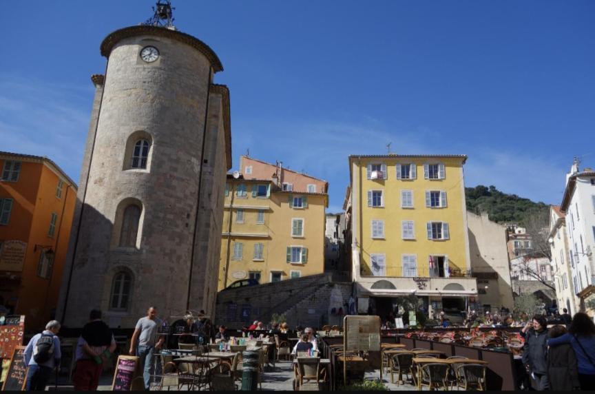 Superbe T2 Proche Des Plages Et Des Commerces Hyères Exterior foto